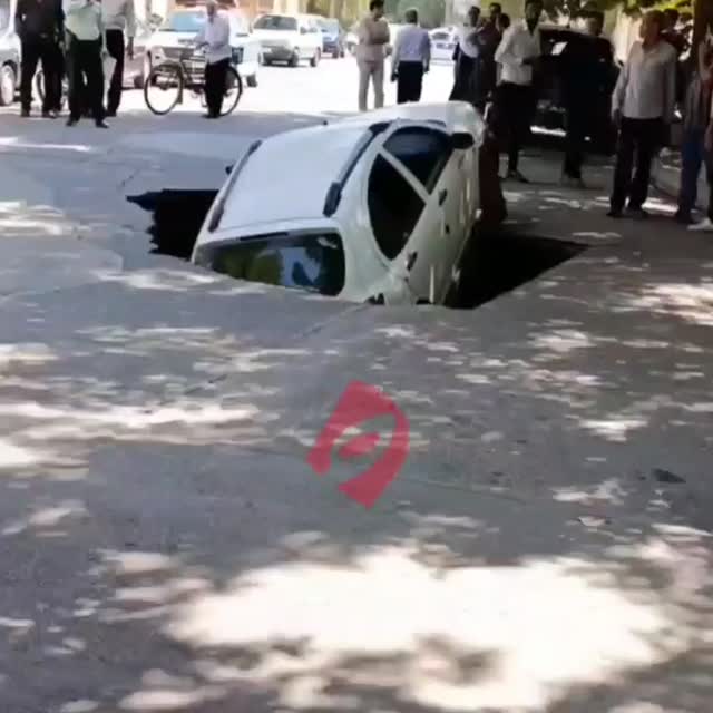 🔴 کوییک در نیشابور (خراسان رضوی ) توسط زمین بلعیده شد ـ در…